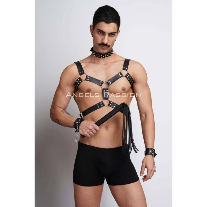 Kırbaç Ve Çivili Choker Detaylı Erkek Fantezi Deri Harness