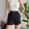 Çıtçıtlı gabardin şort