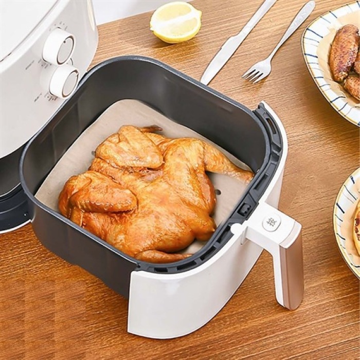 100 Adet Air Fryer Pişirme Kağıdı Tek Kullanımlık Hava Fritöz Yapışmaz Yağlı Kağıt Delikli  Model (4434)