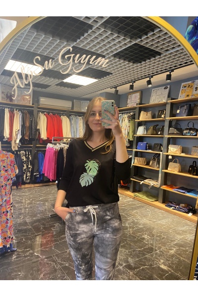 SEMENTA ÖNÜ YAPRAK DESENLİ CROP TSHIRT