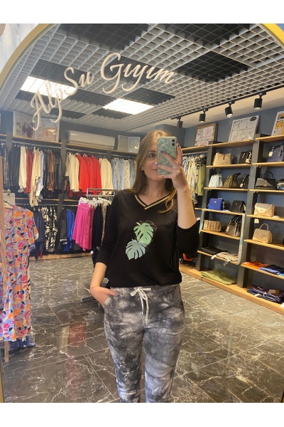 SEMENTA ÖNÜ YAPRAK DESENLİ CROP TSHIRT