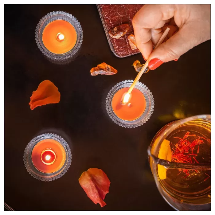 Kokulu Tealight Mum, Kırmızı-Kahverengi, 3.5 Saat, 30 Adet, Kehribar ve Gül