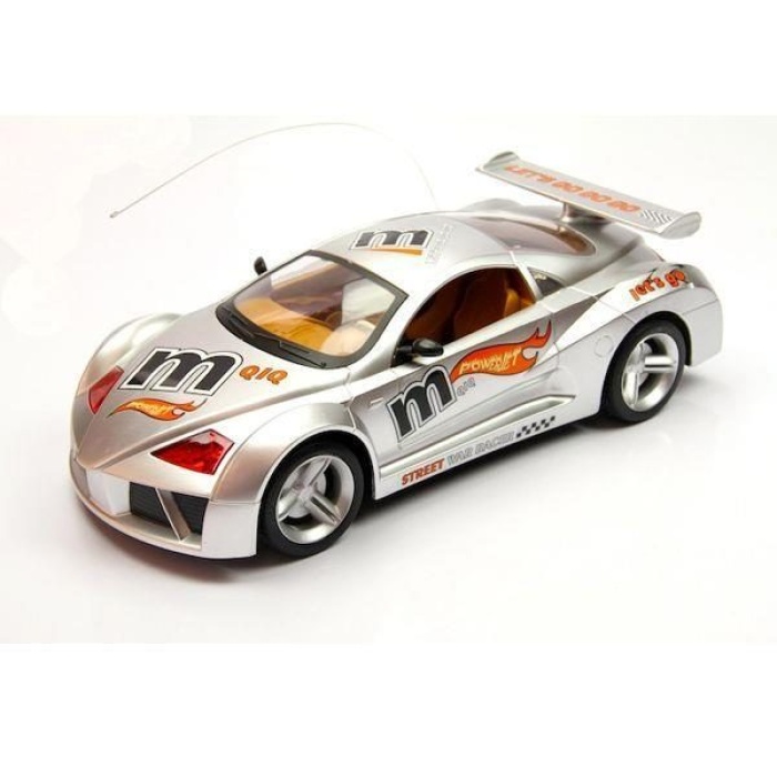 Uzaktan Kumandalı Ff 1:18 Şarjli Famous Araba4 Renk - G03005R (Lisinya)