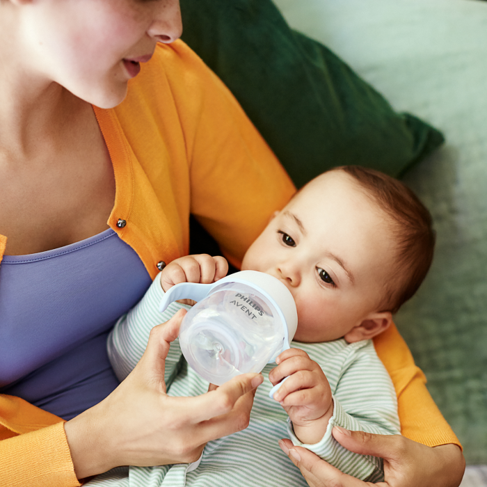 Philips Avent Natural Response Eğitici Bardak 6 Ay+,Tepkili Biberon Emziği SCF263/61