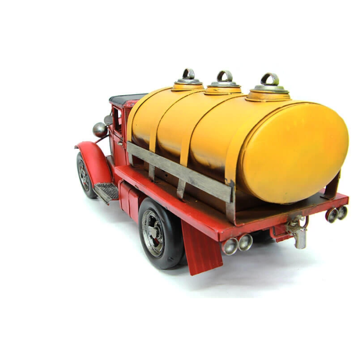 Dekoratif Metal Tanker ( Lisinya )