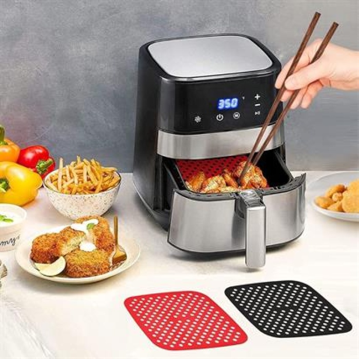 EÇB Renkli Isıya Dayanıklı Yıkanılabilir Silikon Fırın Ve Airfryer Kare Pişirme Matı 21,5 Cm