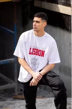 Lisbon Baskılı Bisiklet Yaka Oversize T-Shirt - Beyaz