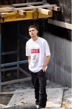 Lisbon Baskılı Bisiklet Yaka Oversize T-Shirt - Beyaz