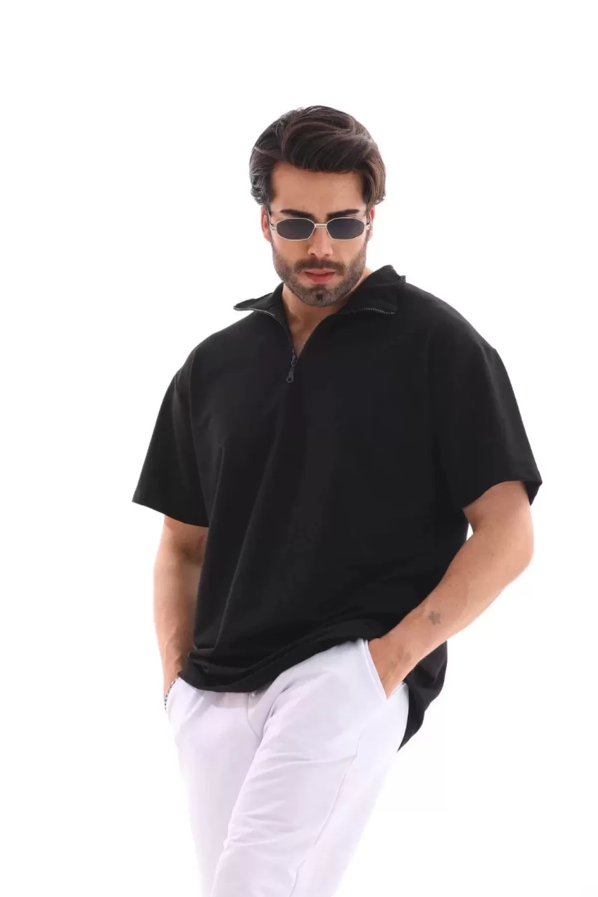 Yakalı Yarım Fermuarlı Oversize T-shirt - Siyah