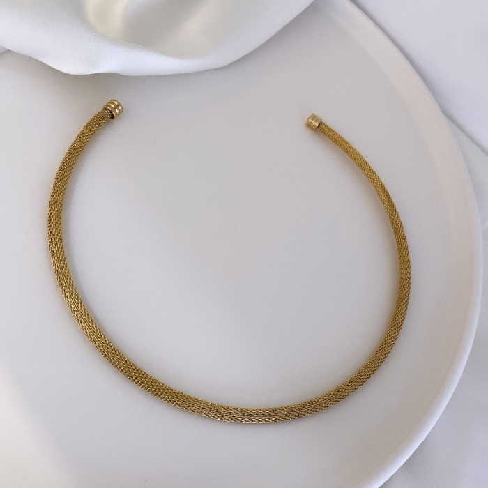 ÇELİK GOLD HASIR MODEL CHOKER KOLYE