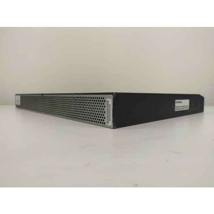 Ürün 01 - IBM 16-PORT 4GB BROCADE SAN SWITCH 2005-B16