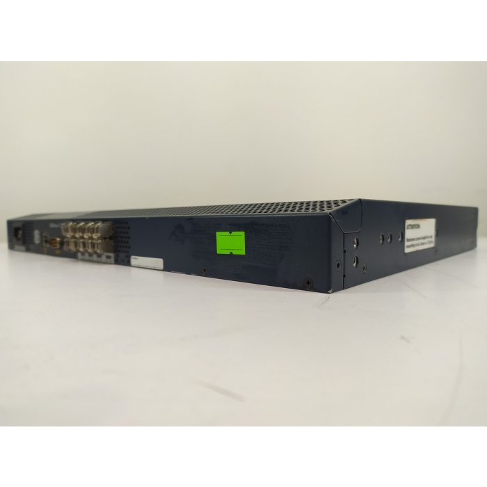 Ürün03 - Brocade Silkworm 3250 8-Port 2GB Fabric Fibre Channel Switch