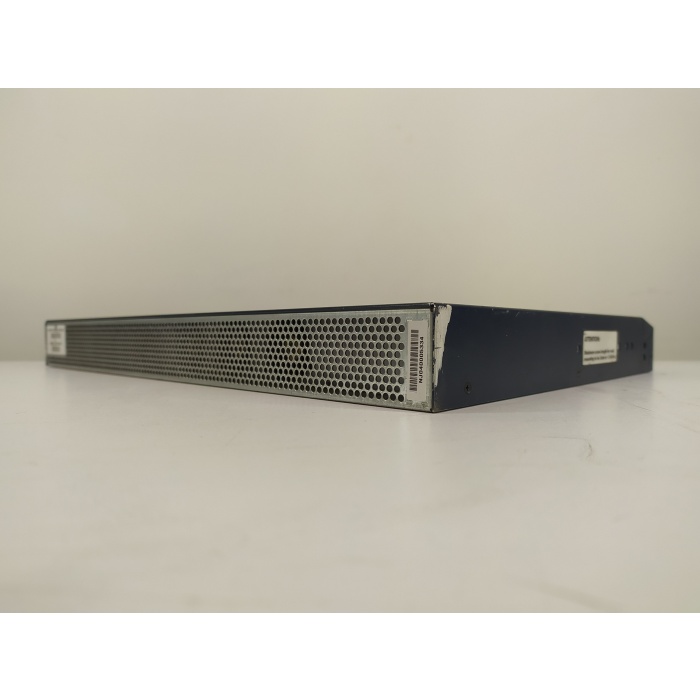 Ürün03 - Brocade Silkworm 3250 8-Port 2GB Fabric Fibre Channel Switch