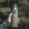 Stanley Termos The Trigger-Action Travel Mug 0.47L / 16oz Hammertone Green