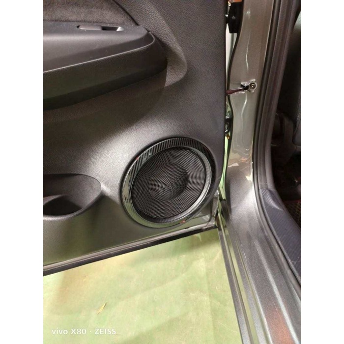 NISSAN JUKE YENI KASA F16 ÖN-ARKA KAPI SPEAKER ÇERÇEVE KAPAK SET 4 LÜ ADET - KARBON