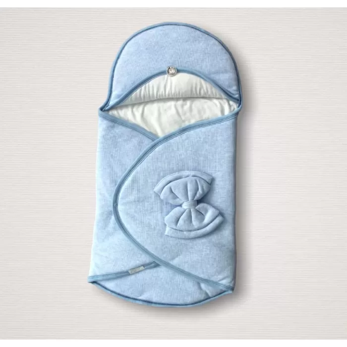Yenidoğan Düğme Detaylı Çizgi Efektli Çift Fiyonk Klasik Kundak Bebek Battaniyesi Mavi