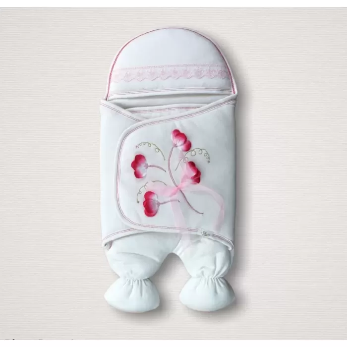 Yenidoğan Yapay Çiçek İşlemeli Şapkalı Lüks Kız Bebek Ayaklı Kundak Bebek Battaniyesi Ekru