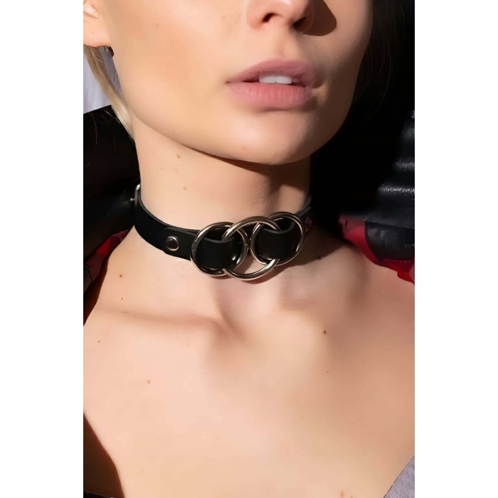 Üçlü Halka Detaylı Ayarlı Şık Deri Choker - Brf681