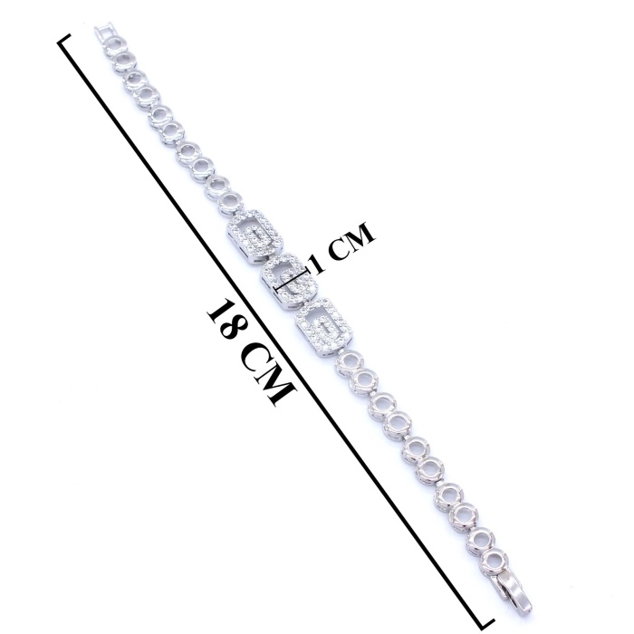 FerizZ 316L Çelik Zirkon Taşlı Geçişli Şık Kadın Bileklik BLK-542