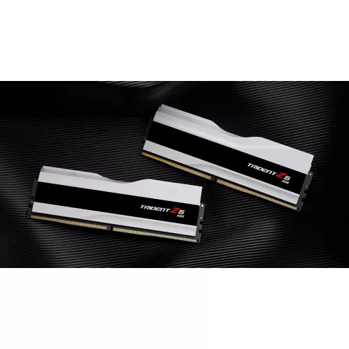 GSKILL GSKILL Trident Z5 RGB Beyaz DDR5-6400Mhz CL32 64GB (2x32GB) DUAL (32-39-39-102) 1.4V