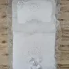 Yenidoğan Bal Peteği Taç Nakışlı Kundaklı Trilüks 3lü Alt Açma Seti Ekru