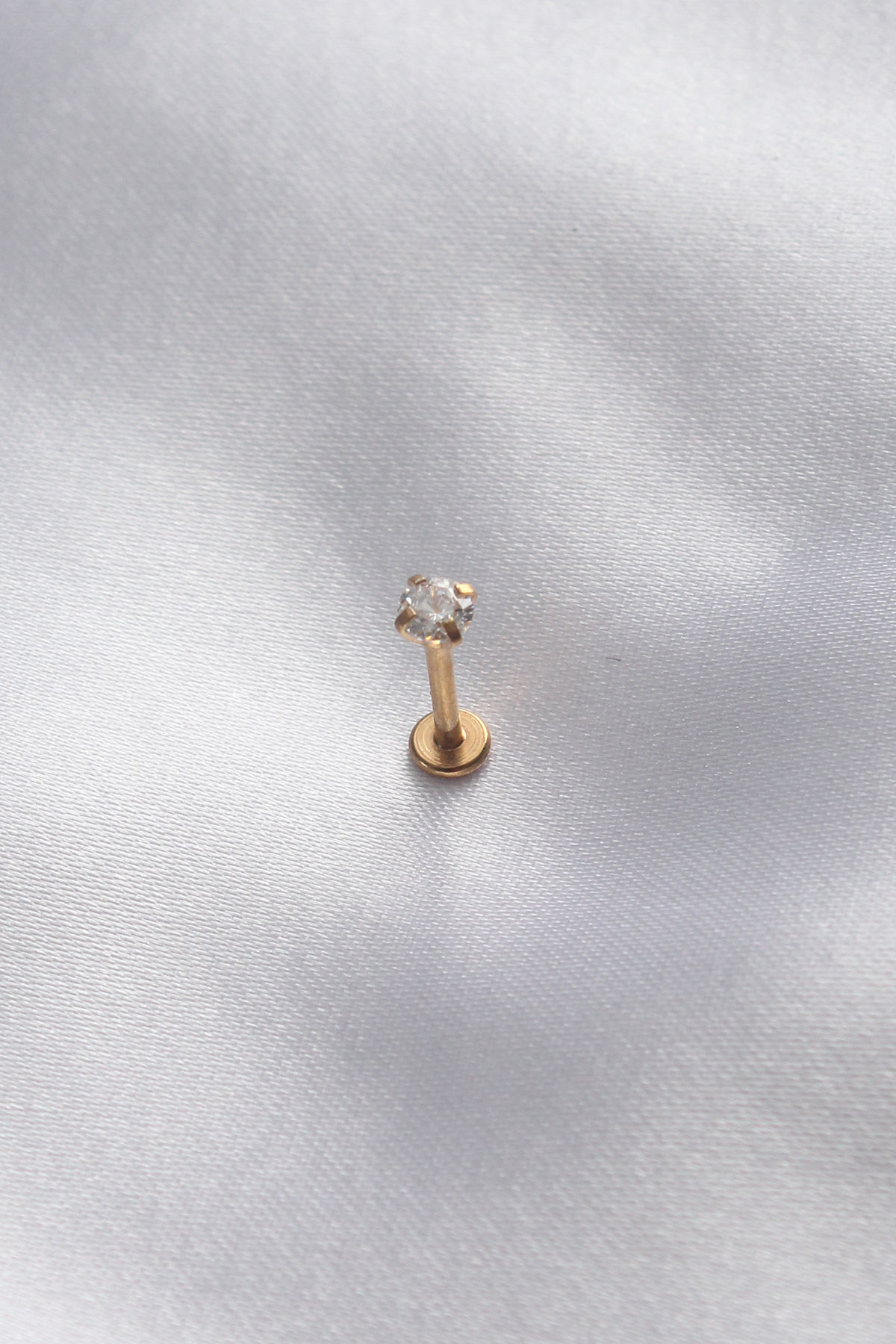 316L Cerrahi Çelik 3,5 mm Zirkon Gold Renk Dudak Piercing