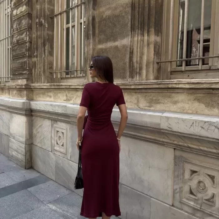 Osy Modal Yumuşak Dokulu Kumaş Bisiklet Yaka Kısa Kollu Kuşaklı Uzun Elbise - Bordo
