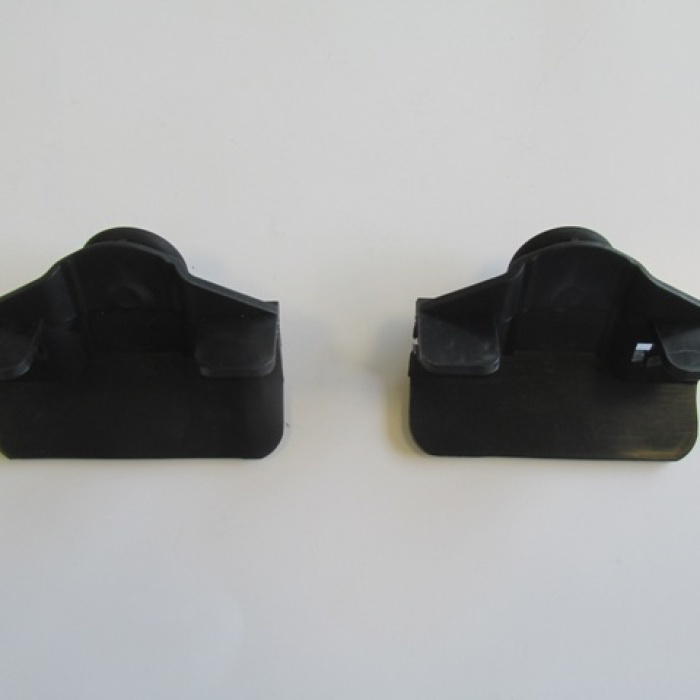 RENAULT LAGUNA- 06/08; ÖN TAMPON BAĞLANTI BRAKETİ SAĞ/SOL SET (2 PARÇA)