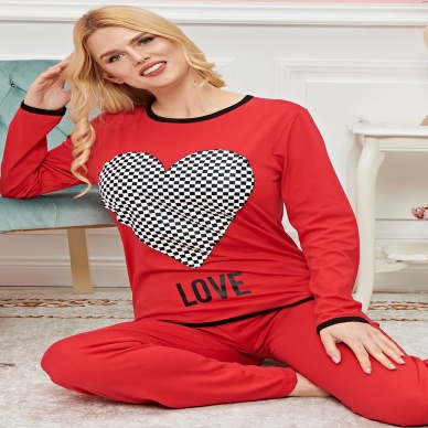 TOPTANBULURUM Bayan Uzun Kollu Pijama Takımı Model no 7592