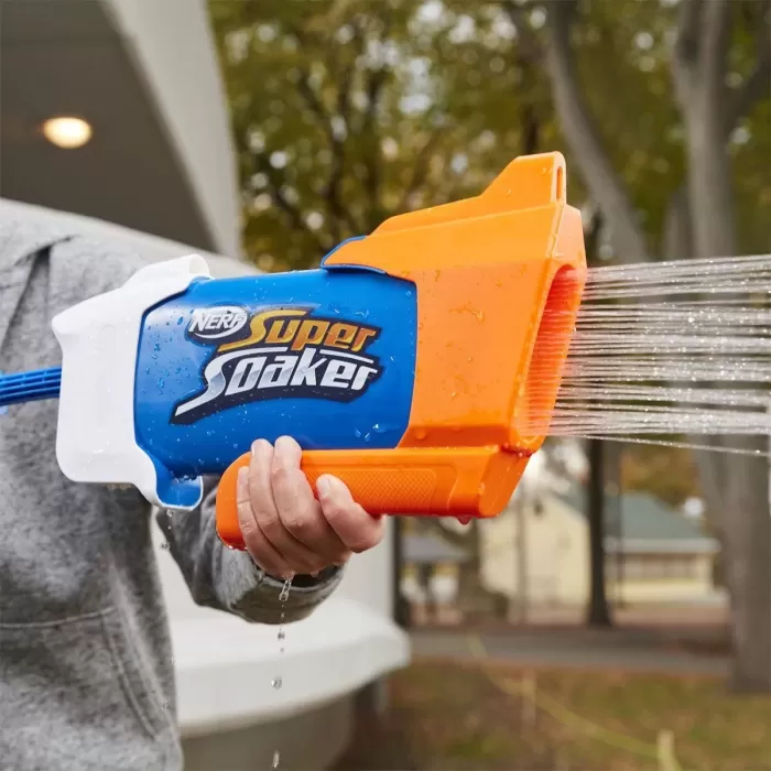 F3890 Nerf Super Soaker Rainstorm +6 Yaş