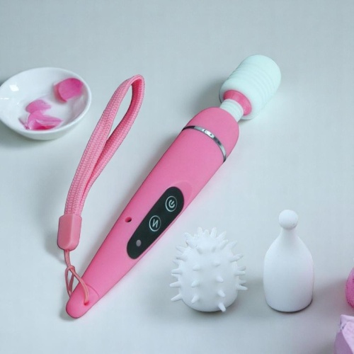 3 Başlıklı Titreşimli AV Massager Klitoral Vibratör Mastürbatör