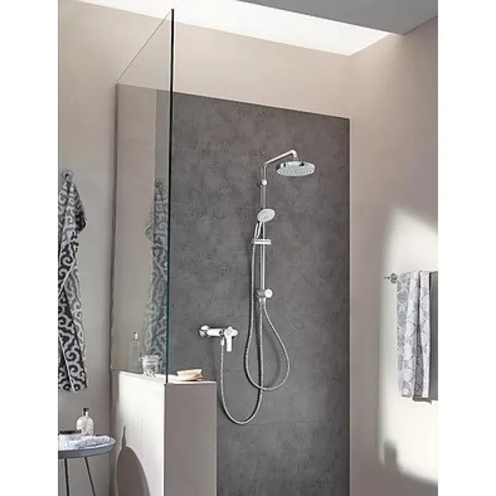 Grohe New Tempesta Sistem 200 27389002 Duvar Bağlantılı Divertörlü Duş Seti