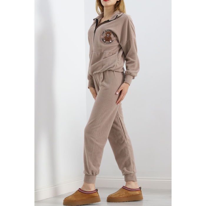 Baskılı Polar Pijama Takım Vizon - 101002.1049.