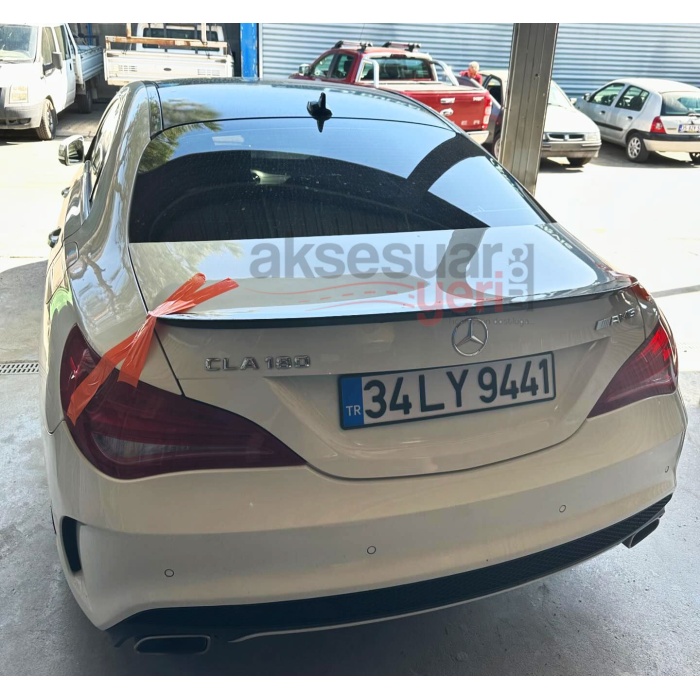 Mercedes Cla W117 Kasa Bagaj Üstü Spoiler Piano Black Boyalı