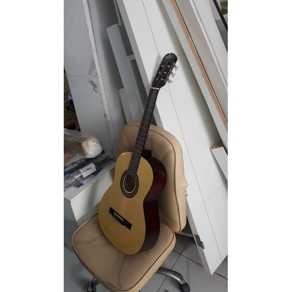 Spot Klasik Gitar 13 Adet Var