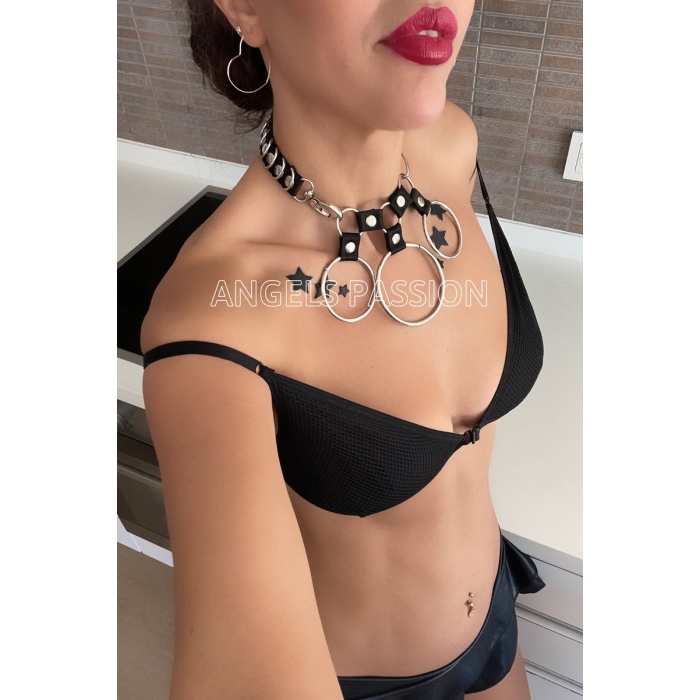 Lastik ve Halka Detaylı Seksi Choker