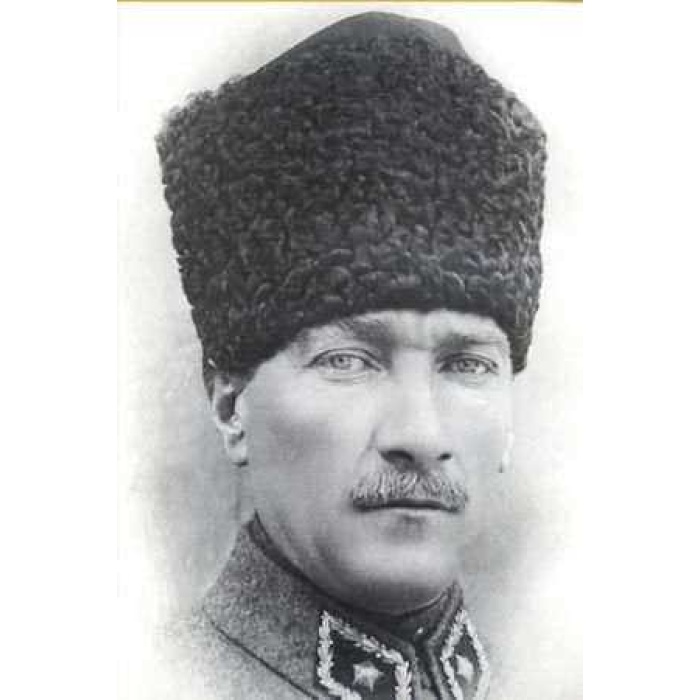 Kalpaklı Gazi Mustafa Kemal Atatürk - Siyah Beyaz Portre Poster Cephe Bayrak -200x300cm -2x3metre
