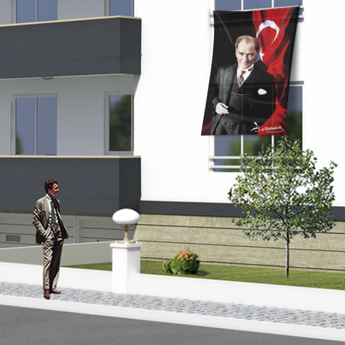 Türk Bayrağı Önünde Dik Duran Mustafa Kemal Atatürk Bayrağı ATA51