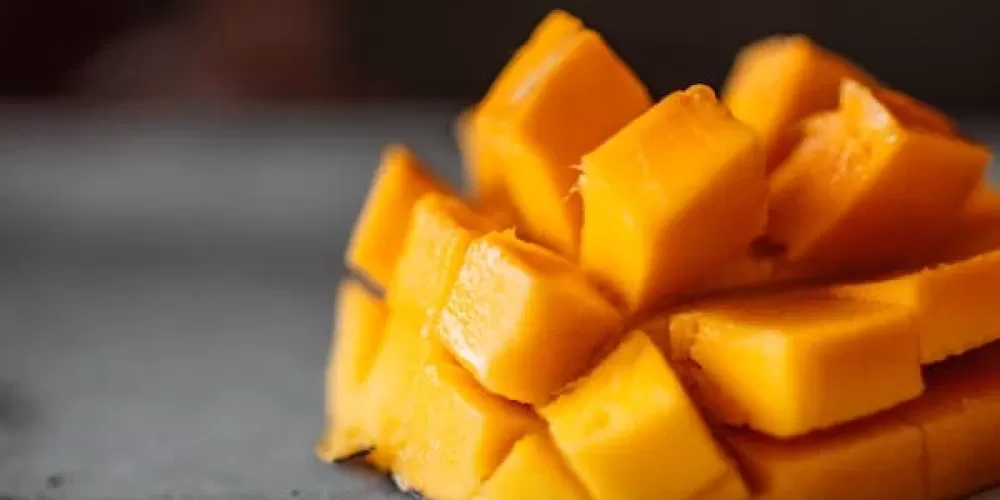 Meyvelerin Kralı Mango: Besinsel Faydaları Nelerdir?