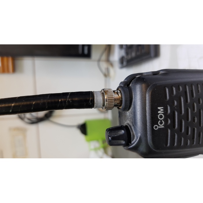 Icom IC-V82 radyo için anten burcu