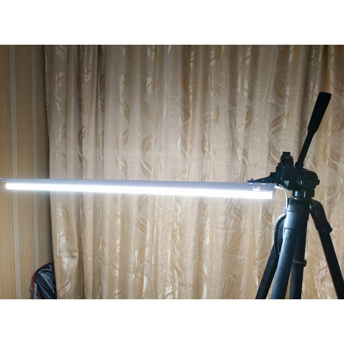 Tripod için iki Leroy lamba tutucusu