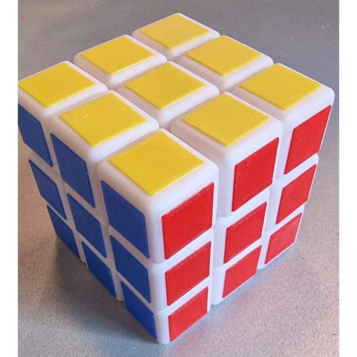 Dünyanın ilk çalışan baskısı Rubik’in Cube P263468