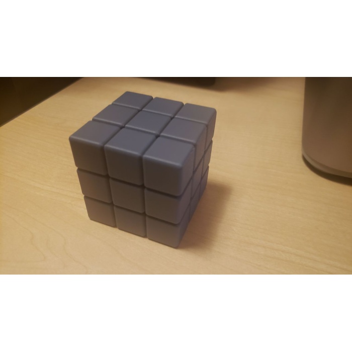 Dünyanın ilk çalışan baskısı Rubik’in Cube P263468