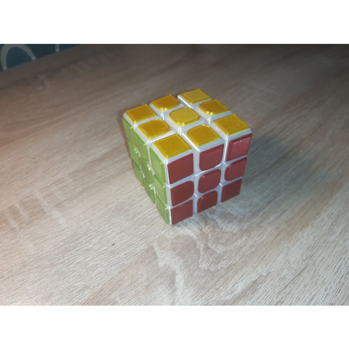 Dünyanın ilk çalışan baskısı Rubik’in Cube P263468