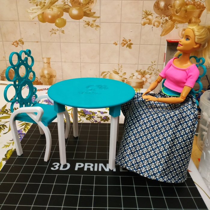 Barbie bebek için masa 3D847843