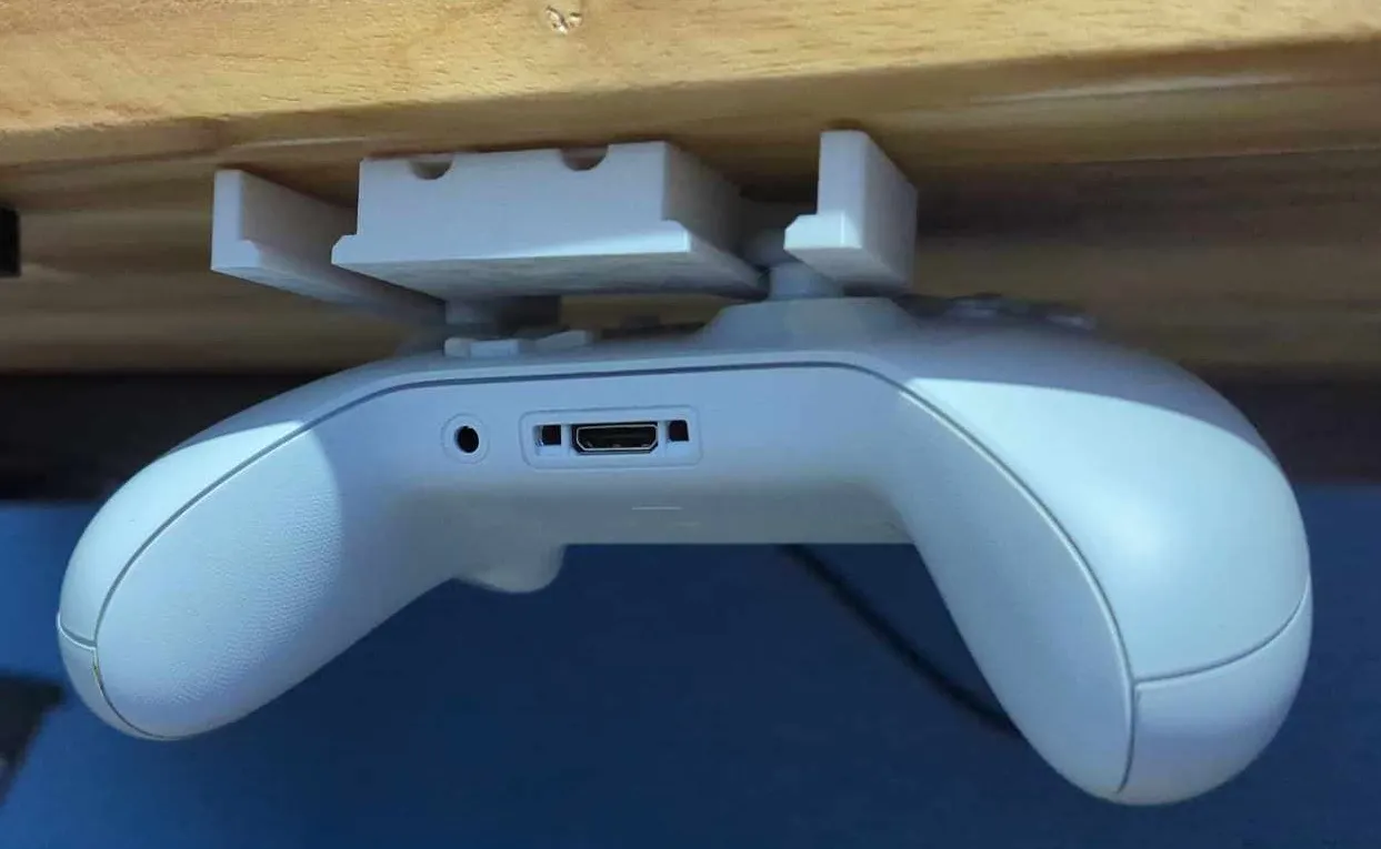 Masa Altı Xbox Tutucu P611918