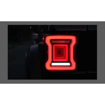 WRANGLER 08-17 IÇIN UYUMLU 3D LED STOP