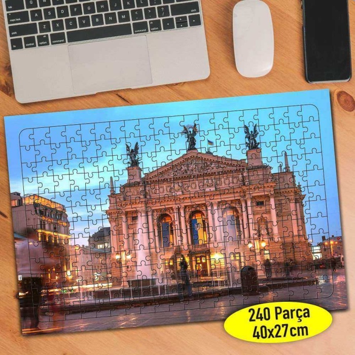 Ukrayna Beyaz Saray Manzarası 240 Parça Puzzle Yapboz-62747163