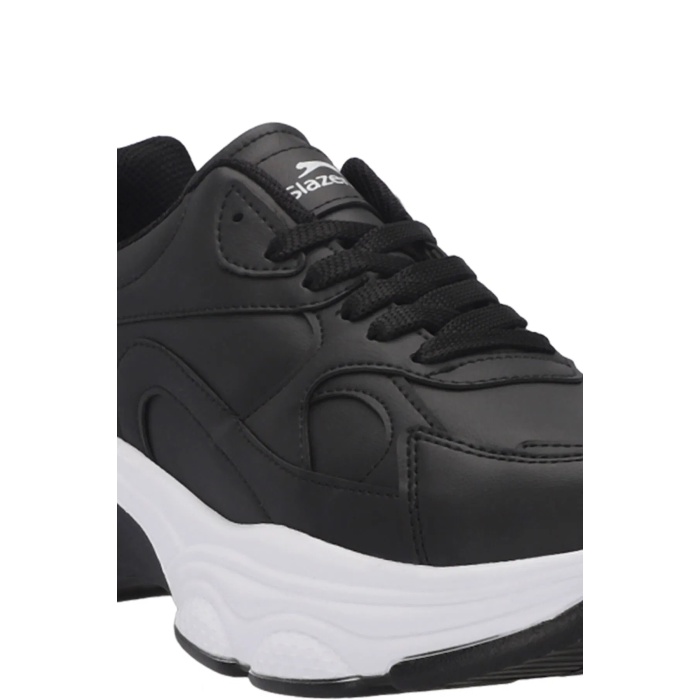 Slazenger ZUSA Kadın Sneaker Ayakkabı Siyah / Beyaz SA24RK020-510