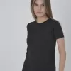 Gögüs Fileli Slim Fit T-shirt - Siyah